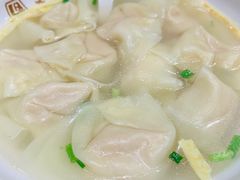 刀鱼馄饨-老半斋(福州路店)
