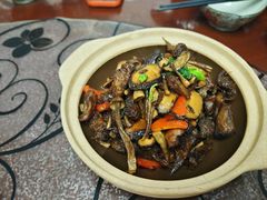 -天天向上素食餐厅(五台山店)