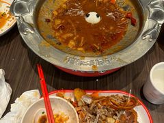 -胖哥俩肉蟹煲(湖滨银泰in77店)