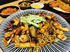 大盘海鲜炸酱面-绣旻烤肉吧(总店)
