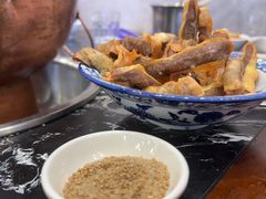 -楼外楼大刀肉传统火锅居(繁荣路店)
