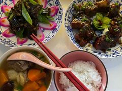 -悦芽照护月嫂+育儿嫂(杭州店)