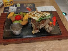 -豪客来牛排(成都锦江大融城店)