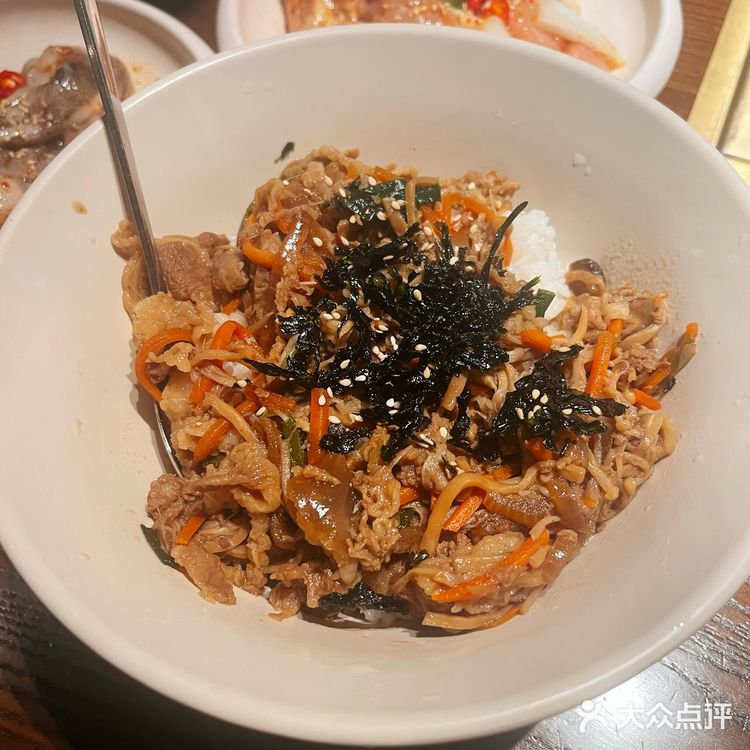一家味道蛮不错的烤肉店！