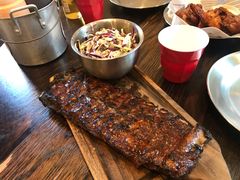 -Ribs & Burgers The Rocks