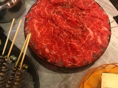 -鲜入围煮花胶鸡海鲜火锅