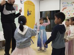 -爱乐梵国际儿童教育中心(古美店)