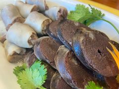 精品血肉肠拼盘-德乐海蒙餐
