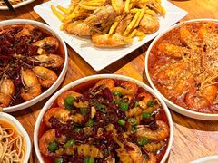 -李双猪·小龙虾·烧烤·羊肉煲(乐山店)
