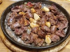 -老东镇啤酒屋海鲜加工·蒸汽海鲜·海鲜烧烤(台东店)