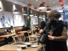 大堂-三好食堂(煎饺·馄饨·肉饼米线·盛世广场店)