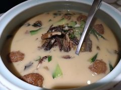 黄鳝莲藕丸子汤-飶香居(省博物馆店)