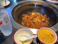 -高家小院铁锅炖大鹅(哈西高铁站店)