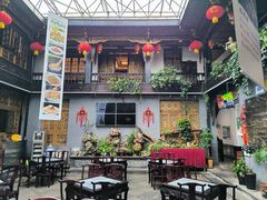 -蔼若春.传承三十年云南菜(金碧公园店)