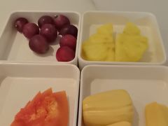 -涨巢·潮玩水疗局