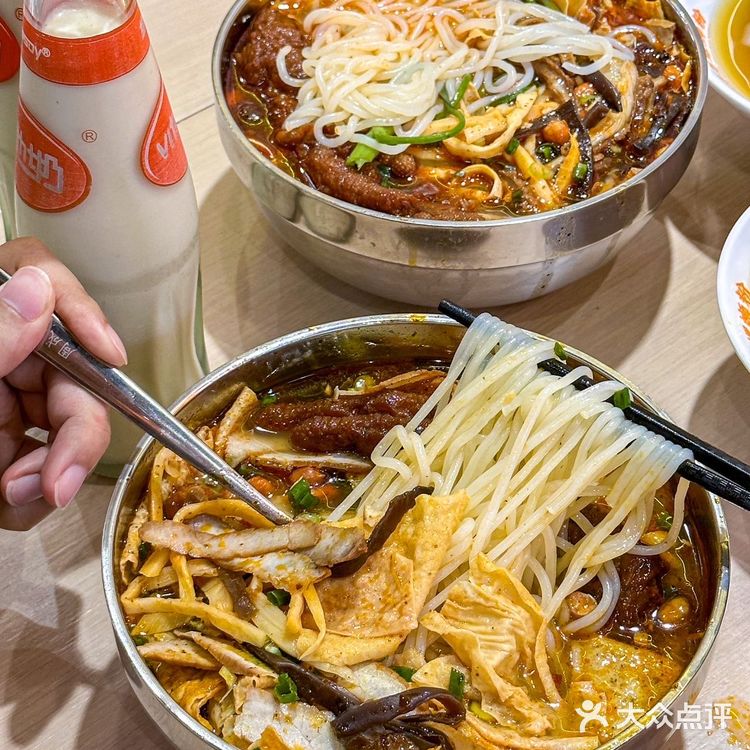 这碗螺蛳粉我能炫5678碗！