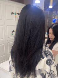 -镁连社·美联社