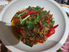 -老滇山寨•云南特色菜•地方菜•民族风情歌舞表演(金碧店)