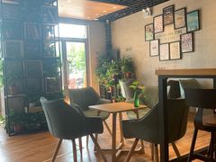 -ZING COFFEE 镜咖啡