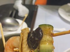 -红鼎豆捞·非遗鲍皇汤火锅(宝丰路店)