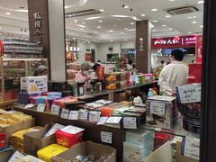 -上海市长春食品商店(淮海中路店)