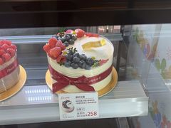 -花花卷卷·鲜食蛋糕(静安久光百货店)