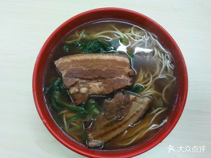 走油肉面