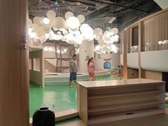 -涨巢·潮玩水疗局