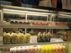 -奈雪的茶(湖滨银泰in77C区PRO店)