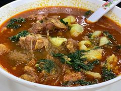咖喱牛腩粉丝汤-清真牛肉馆