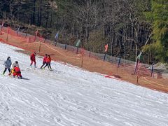 -大别山南武当滑雪场