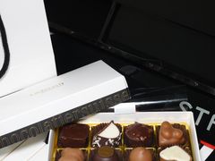 -Laderach 莱德拉(上海环贸iapm店)