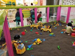 -孩子王(铁西万达店)