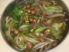 -卓雅桂林米粉