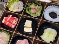 -海底捞火锅(赛格国际购物中心店)