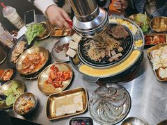 -胡悦里韩式烤肉(芝罘万达广场店)