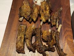 传统工艺秘制羊排-丝路金桃·新疆菜(徐汇店)