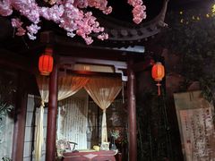 -暴风岛沉浸式体验馆(百联世纪店)