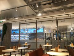 大堂-老乡鸡(上海白玉兰广场店)