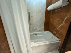 -上海静安昆仑大酒店