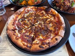 -12 Rocks Beach Bar Cafe