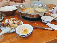 -老何家后安粉·糟粕醋海鲜火锅(三亚湾椰梦长廊店)