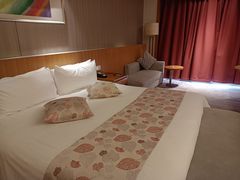 -昆山皇冠国际会展酒店