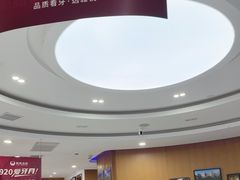 -雅悦齿科(顾村公园店)