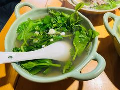 -大众跷脚牛肉馆·非遗传承单位(峨眉山店)