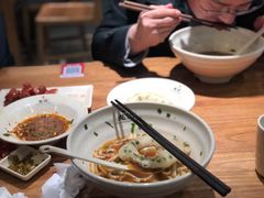 -湘人龙记老长沙米粉(鸟巢店)
