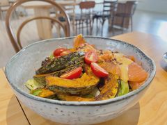 烟熏三文鱼烤南瓜沙拉-A30 BISTRO