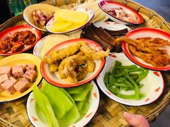 -文立新·秤盘麻辣烫(天通苑店)