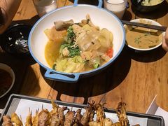 -万记麻辣烫国展总店