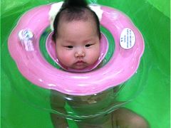 -亲亲天使婴儿游泳馆(堡镇店)